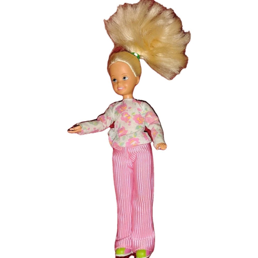 1999 Bowling Party doll Stacie Whitney Skipper Bowling Magnetic Hand-rise Button